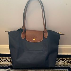 Like New - Navy Le Pliage Longchamp Tote - Medium